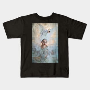 Swan portrait Kids T-Shirt